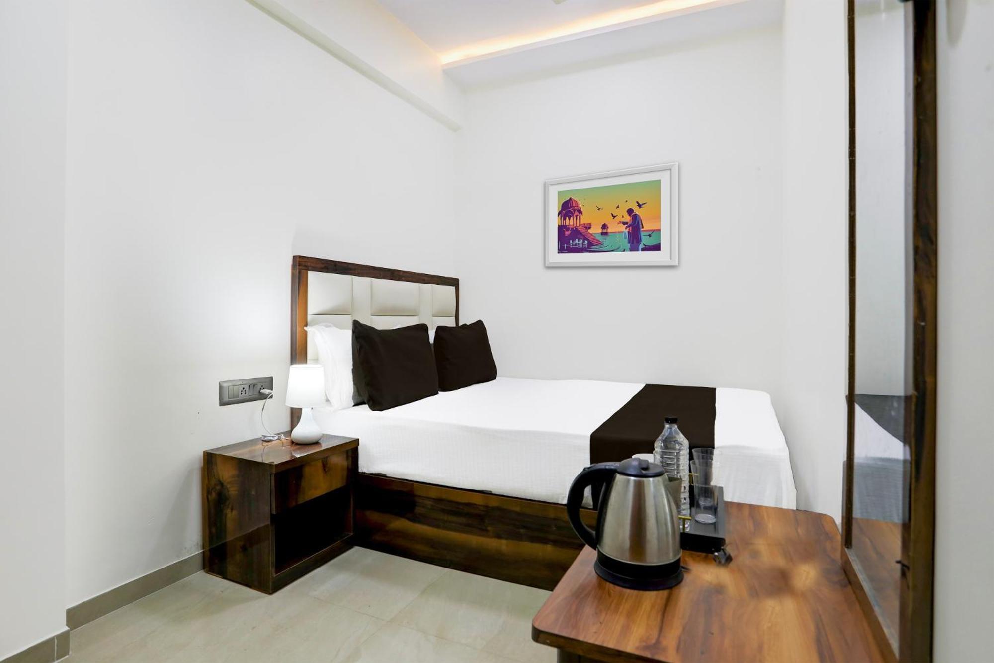 O Akshay Hotel Mumbai