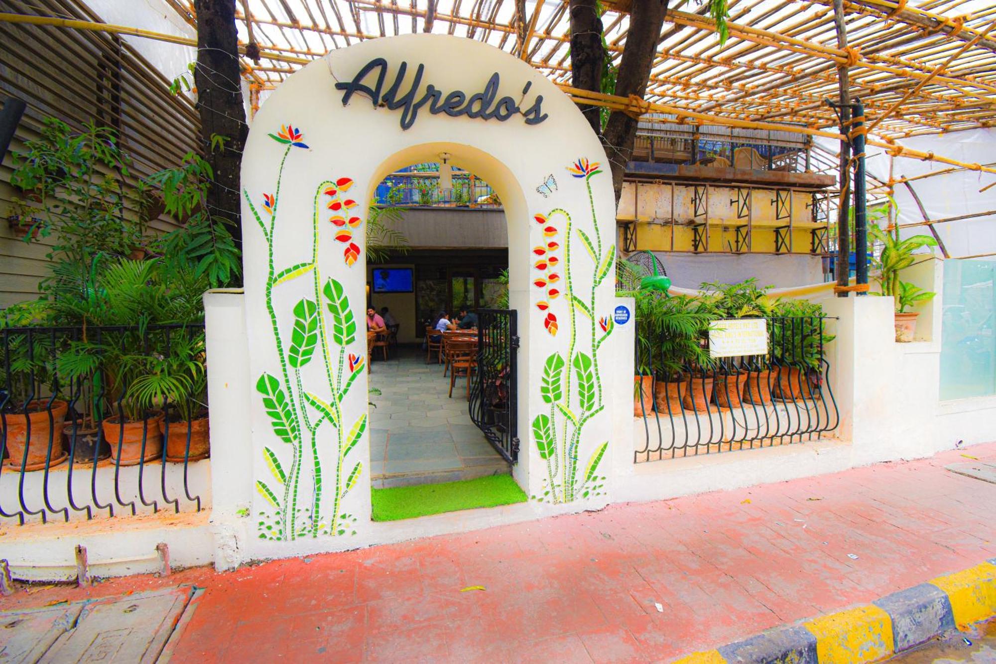 Kings International Juhu 3*