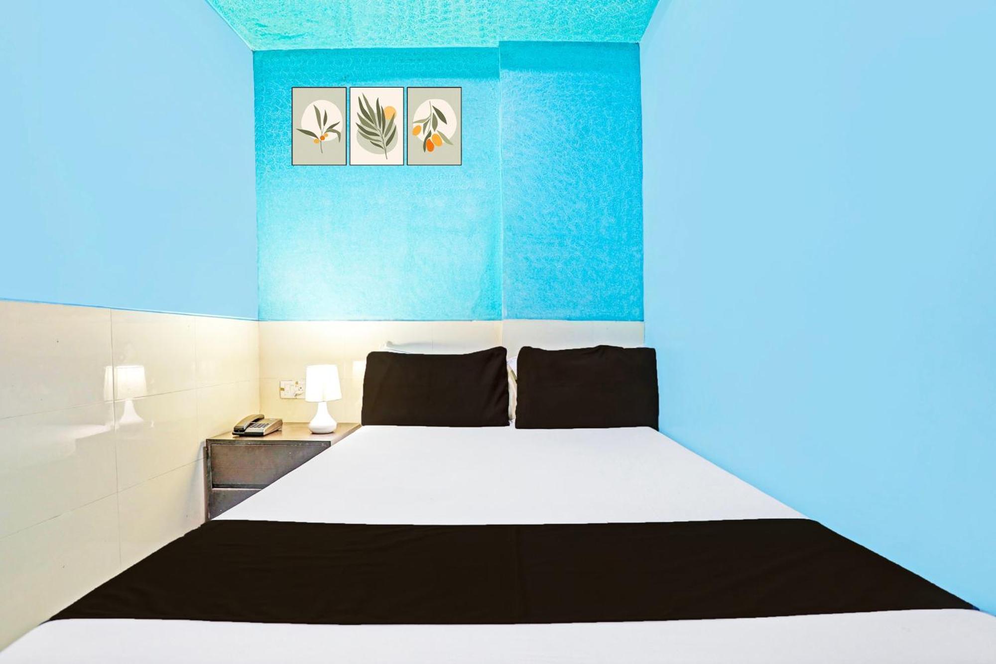 New Shree Niwas Hotel