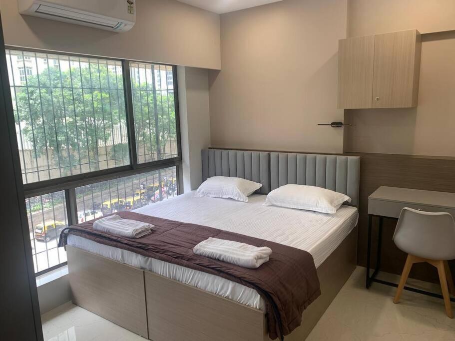 Downtown 2 Bed Apt, Mahalakshmi 202 * Mumbai