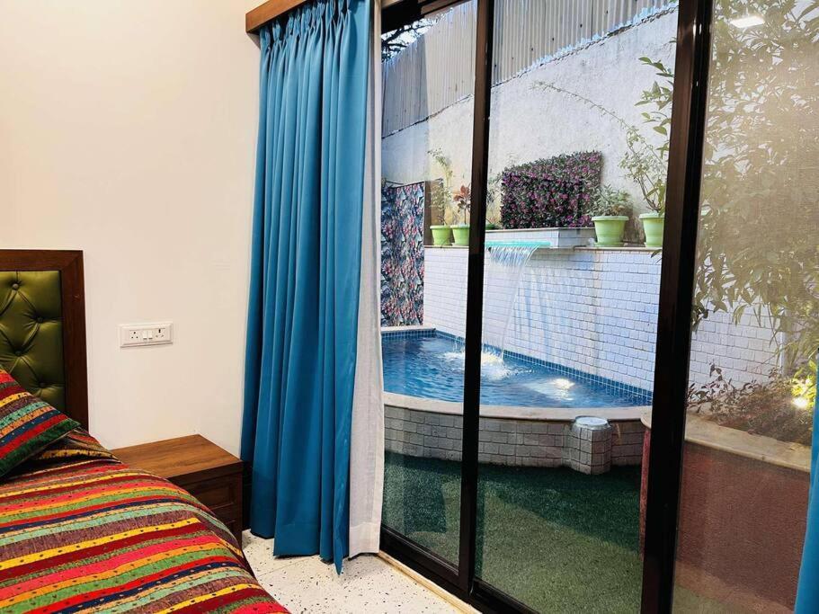 Verandah Myrah 2bh With Plunge Pool Villa Mumbai