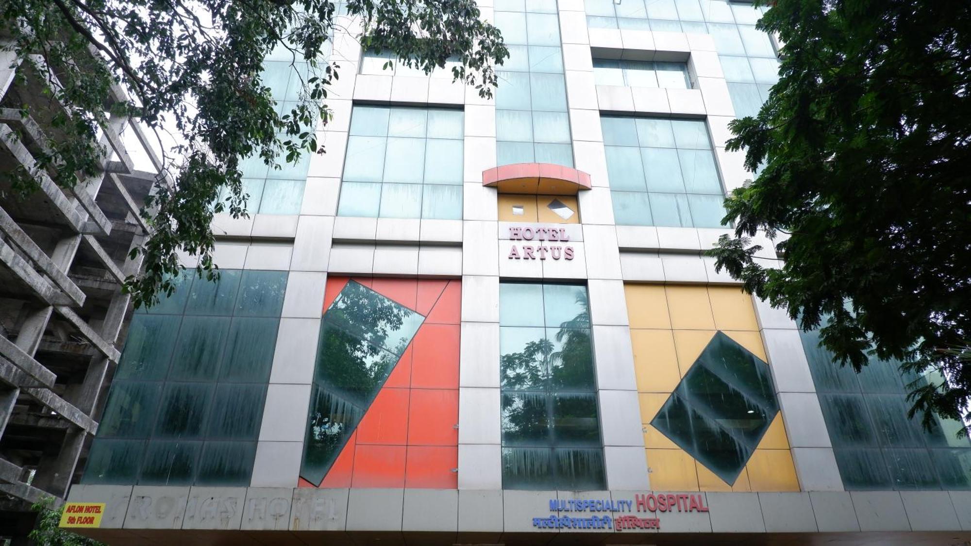 Artusinn Midc Andheri East 3*