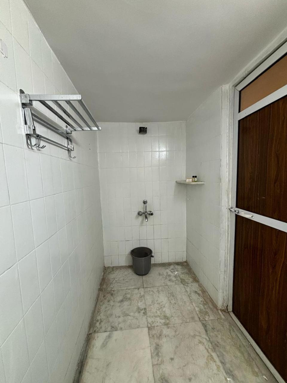 Apartment Ivy Aristo, Private 1 Bhk In Heart Of Lokhandwala, Andheri Mumbai