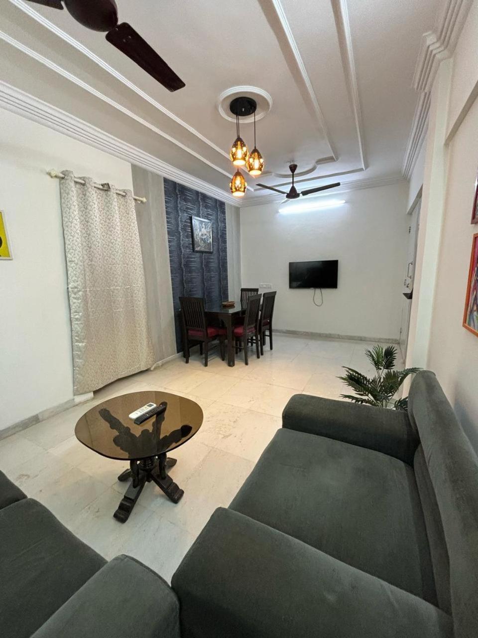 Apartment Ivy Aristo, Private 1 Bhk In Heart Of Lokhandwala, Andheri