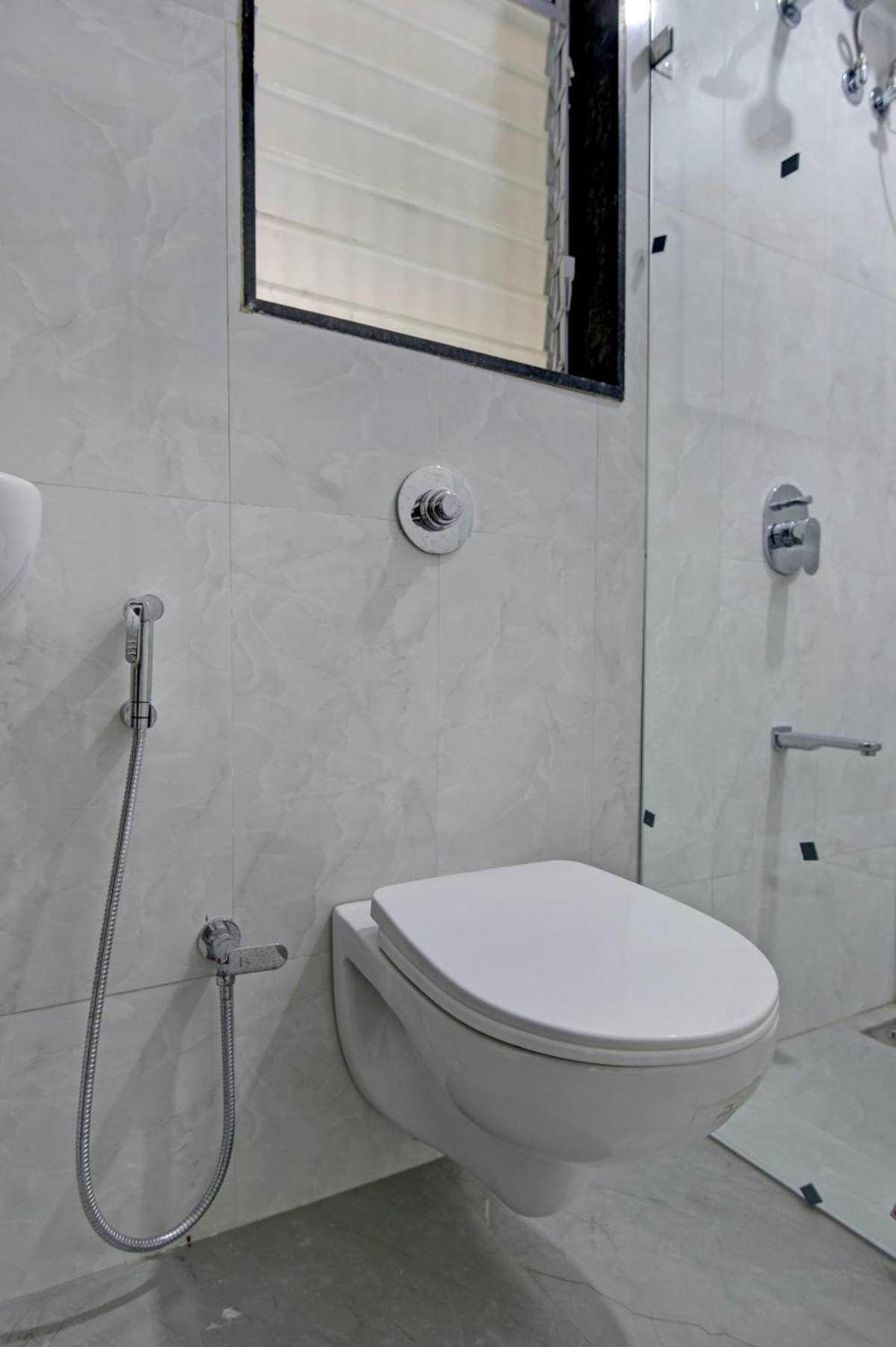 Apartment Hsquare Luxury Goregaon Mumbai