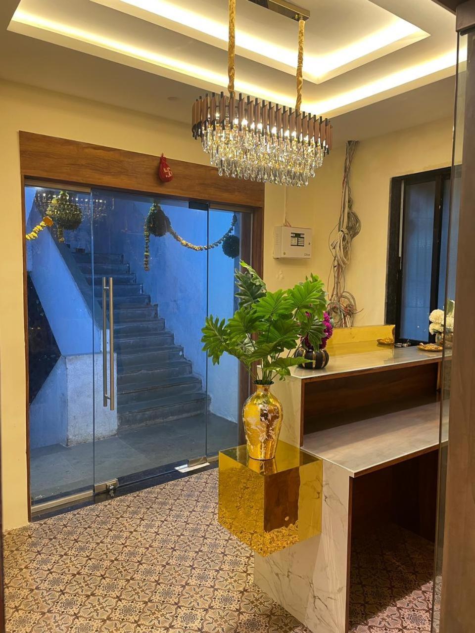 Sai Palace- Near Tata Memorial Hospital Hotel
