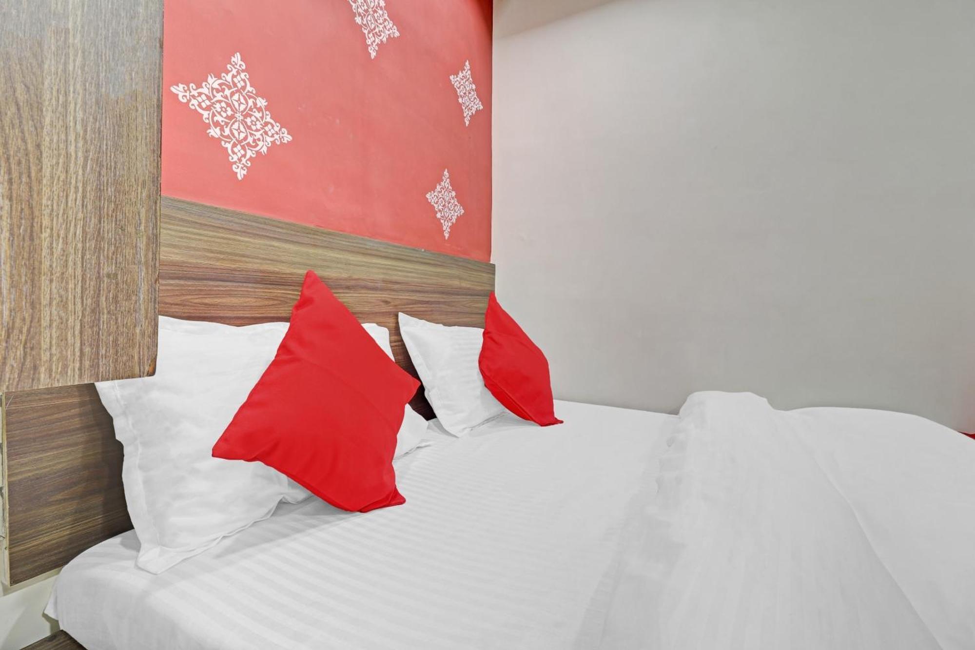 Hotel O Residency Mumbai