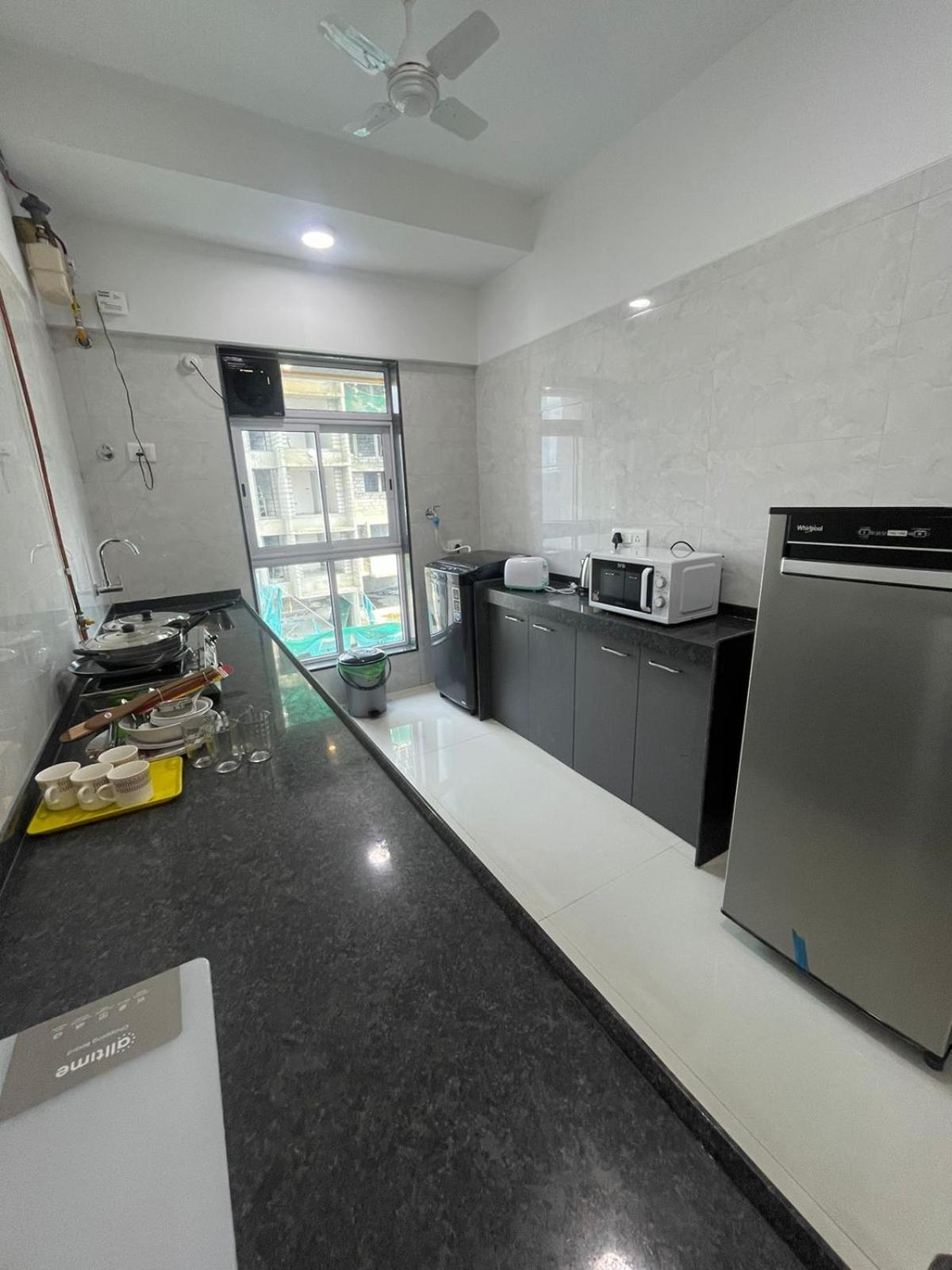 Hsquare Luxury Goregaon Mumbai