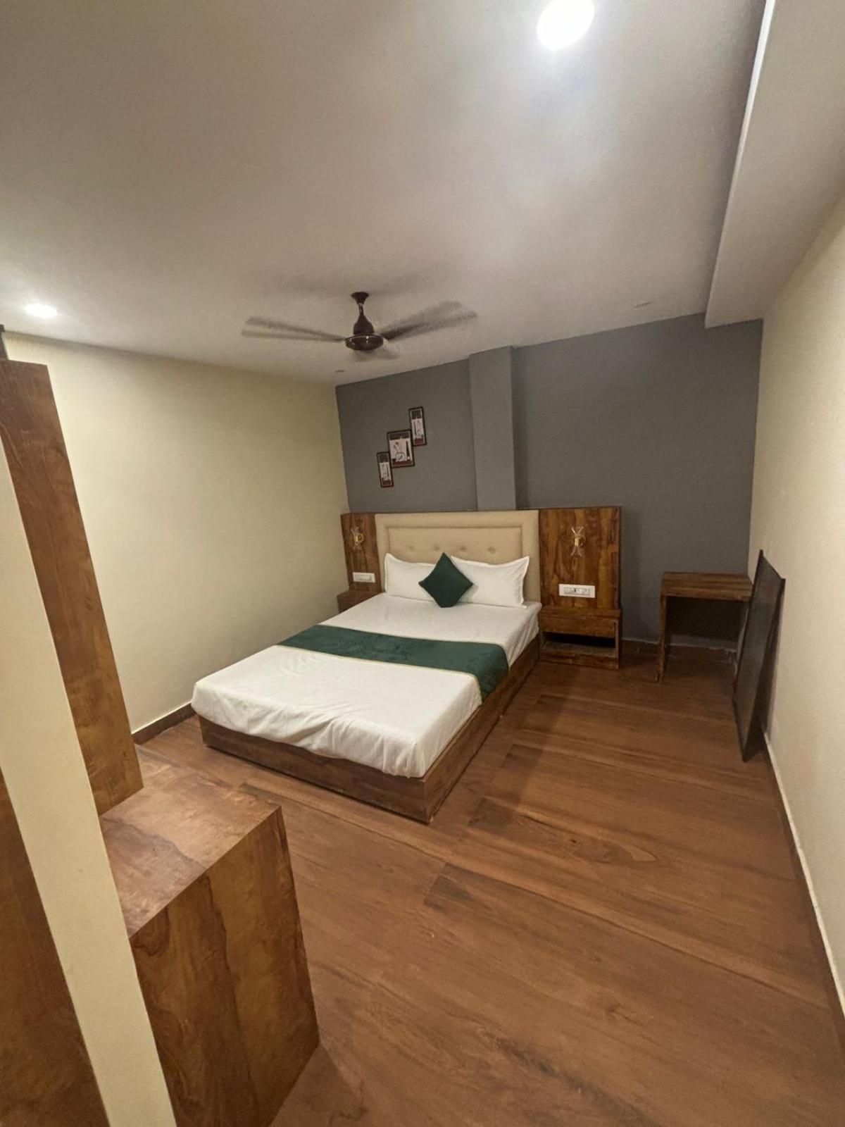 Hotel New Zara Grand 3*