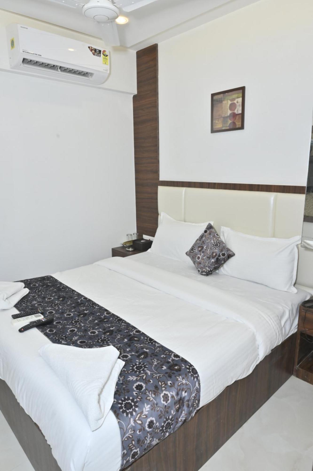 Hotel Shahi Terminal-2
