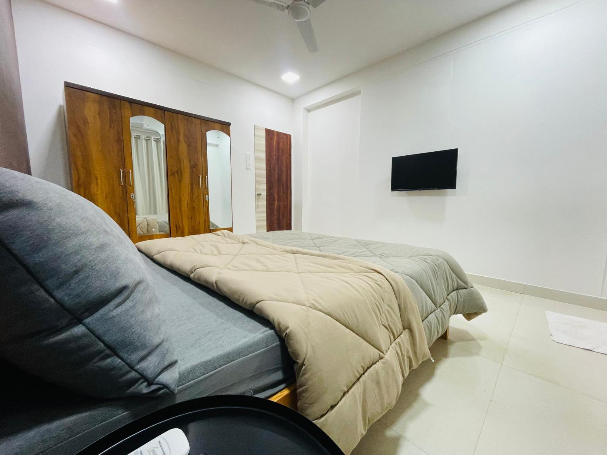 Luxe-bnb Near Airport Mumbai