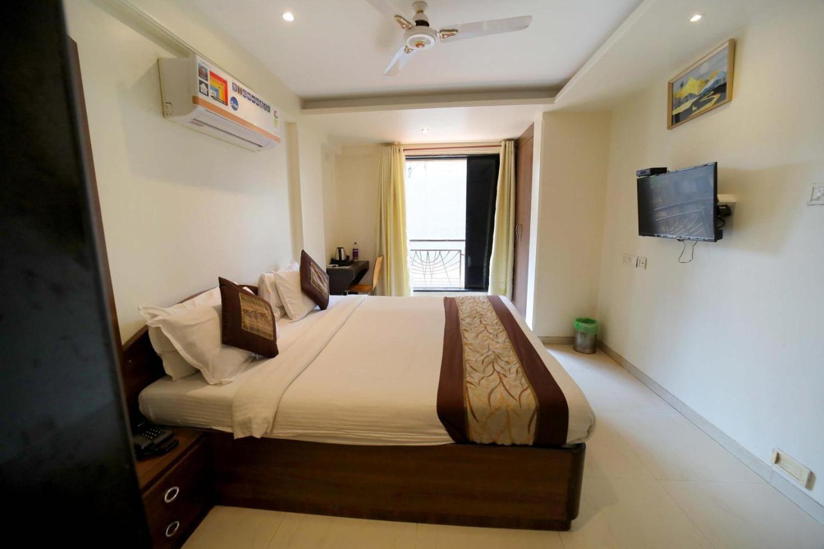 Hotel Panchvati Residency Andheri West