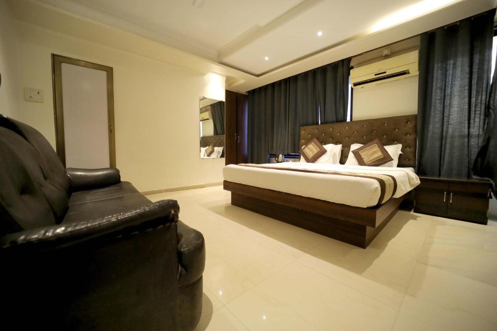 Hotel Panchvati Residency Andheri West