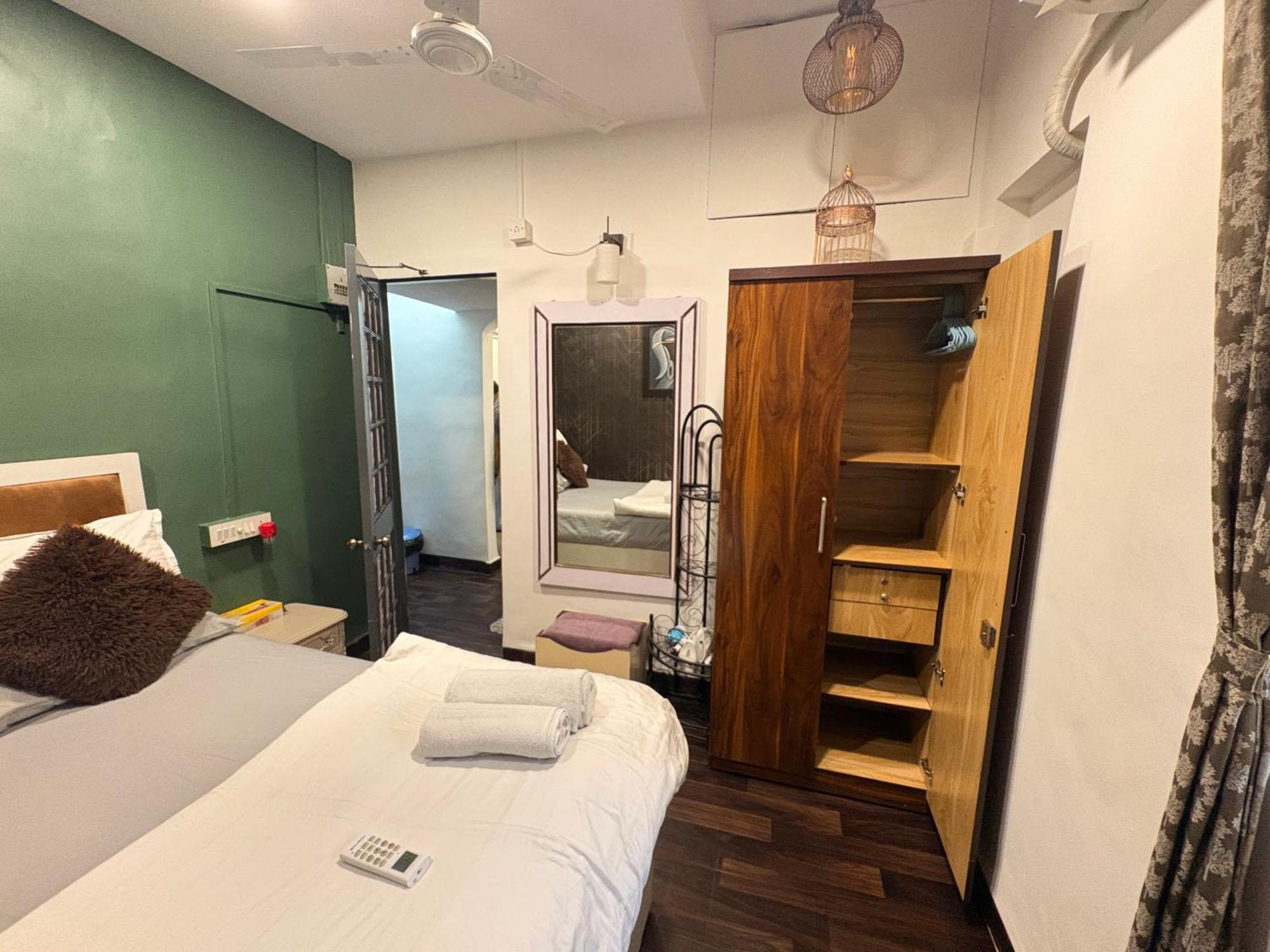 1bhk Casa Bella Off Linking Rd Ground Floor