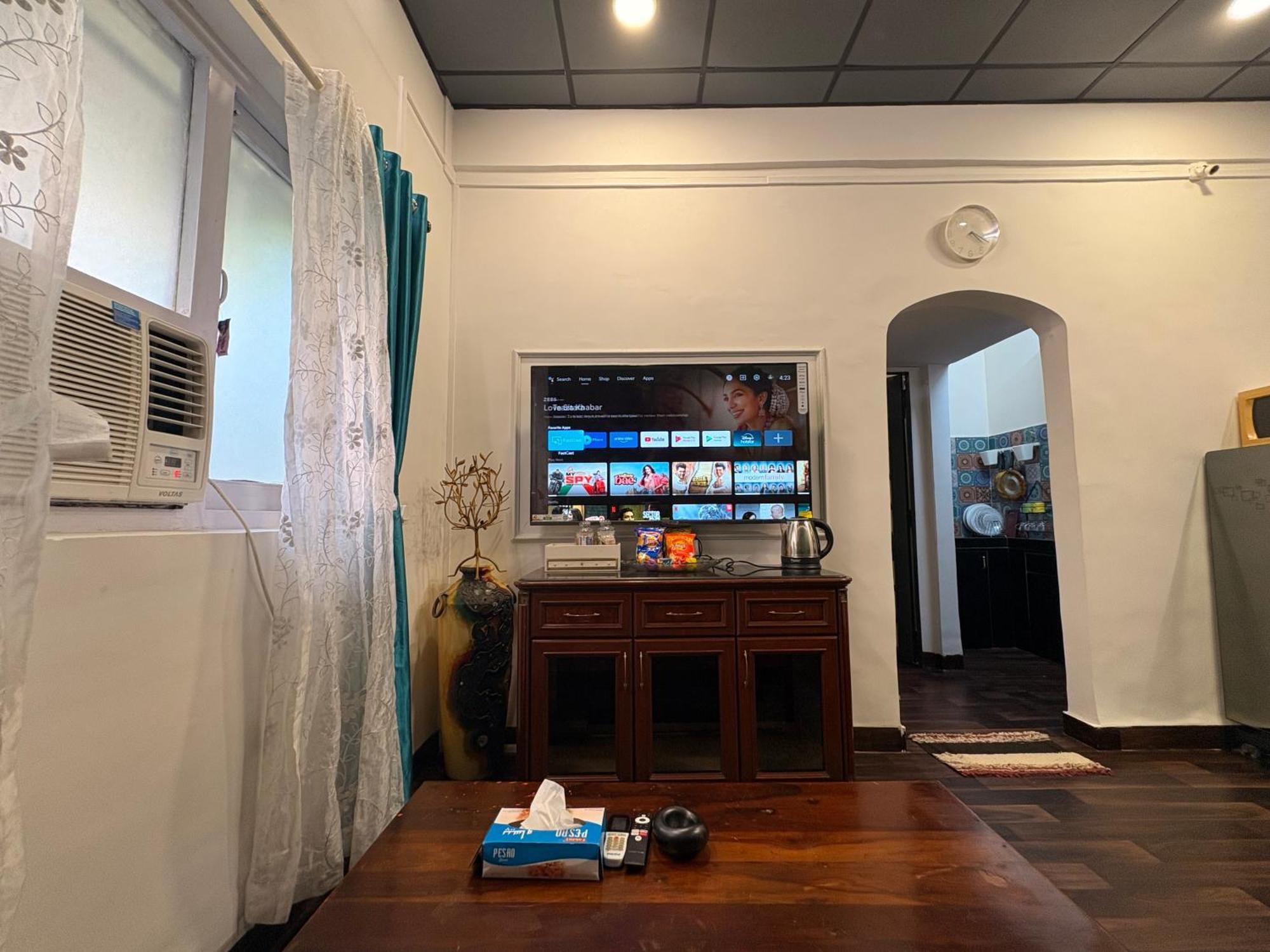 1bhk Casa Bella Off Linking Rd Ground Floor *