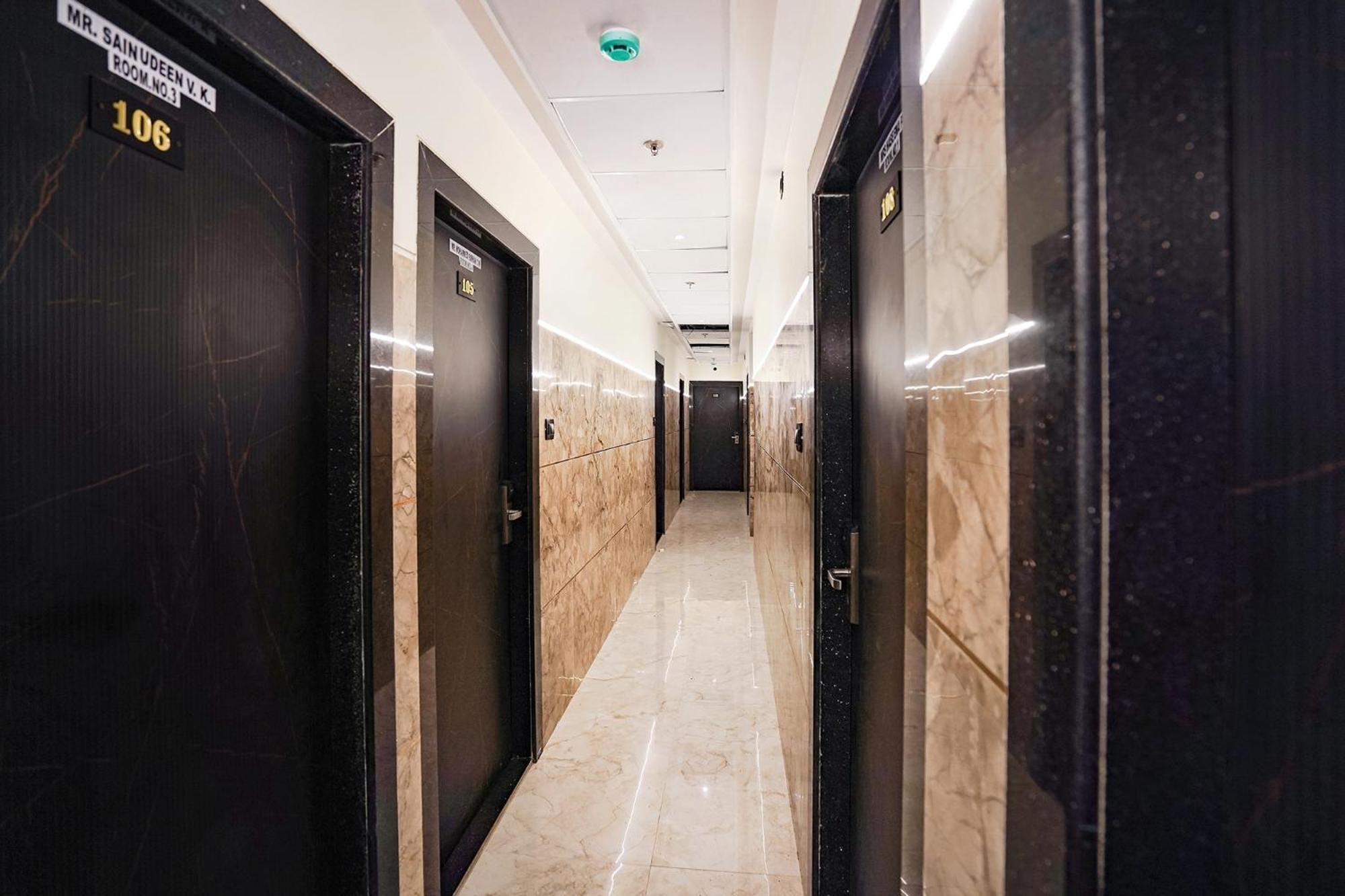 Hotel Fabhotel Well Back - Nr Bkc 3*