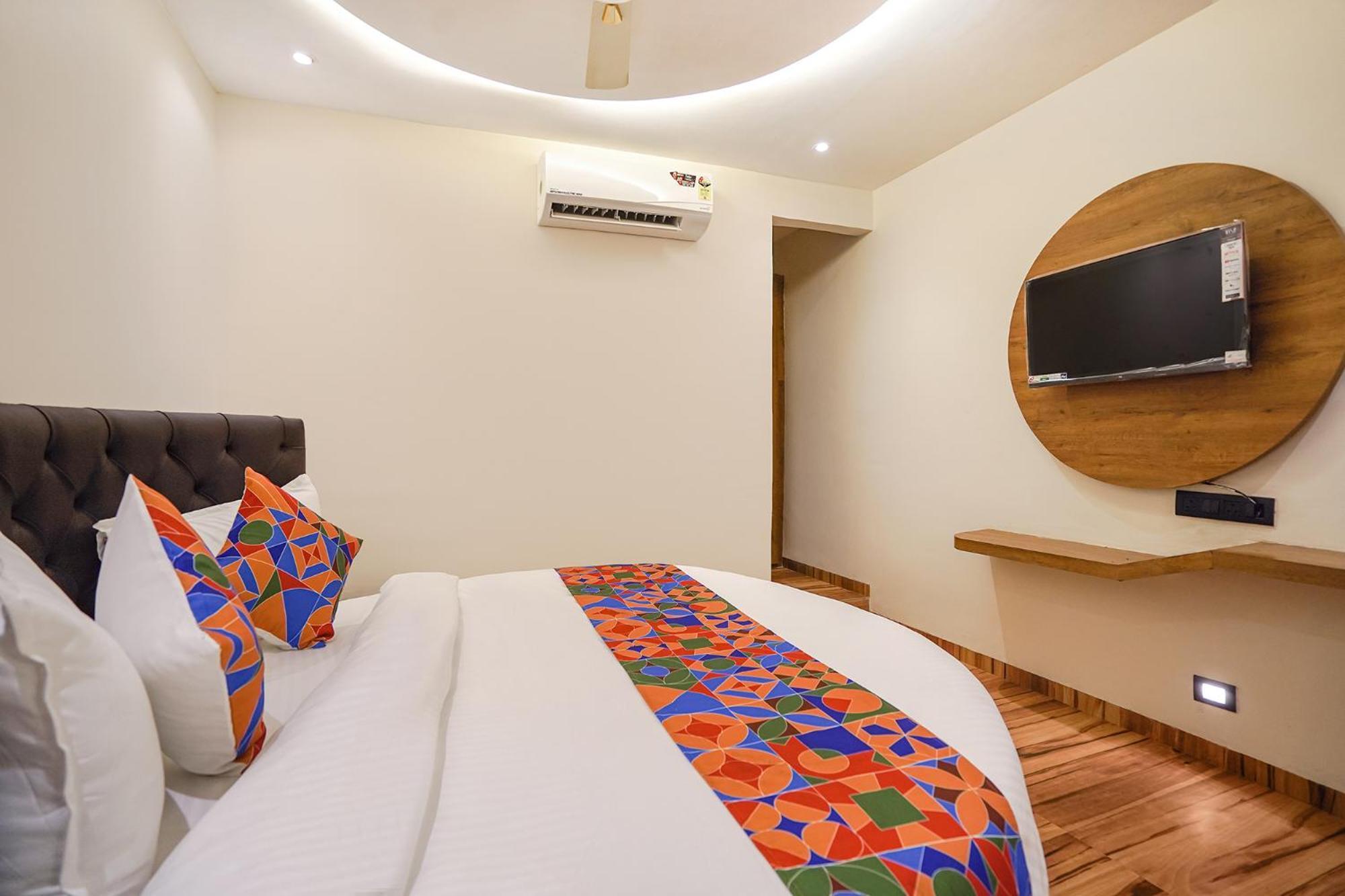 Hotel Fabhotel Well Back - Nr Bkc 3*