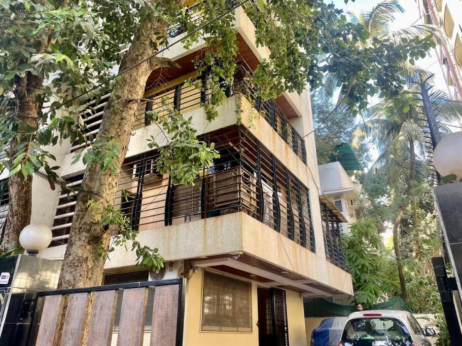 Apartment Shubhlaxmi With Sit Out - Linking Rd *