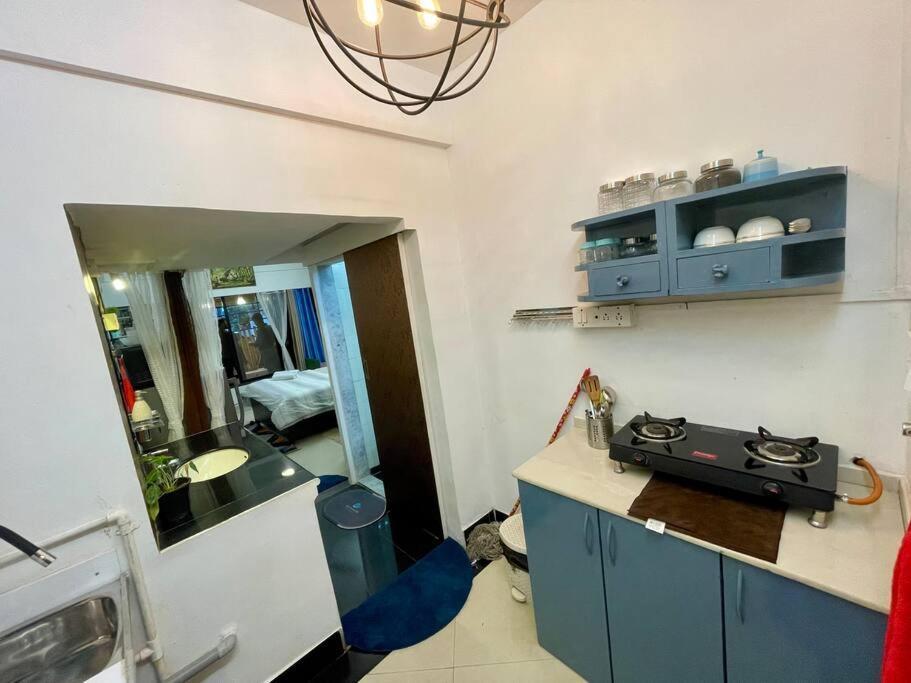 Apartment Shubhlaxmi With Sit Out - Linking Rd Mumbai