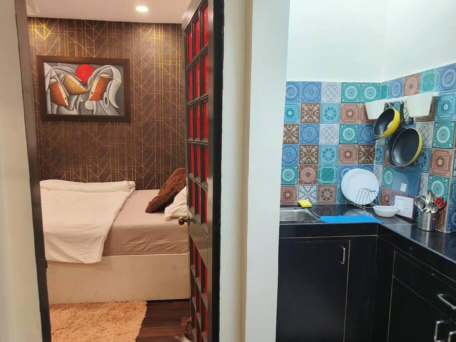 1bhk Casa Bella Off Linking Rd Ground Floor Apartment *
