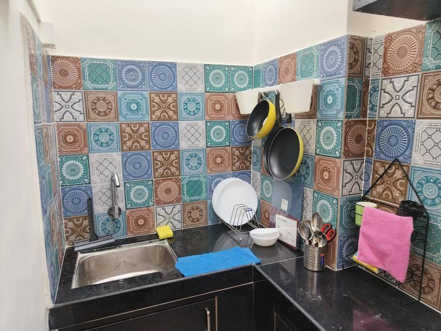 1bhk Casa Bella Off Linking Rd Ground Floor Apartment *