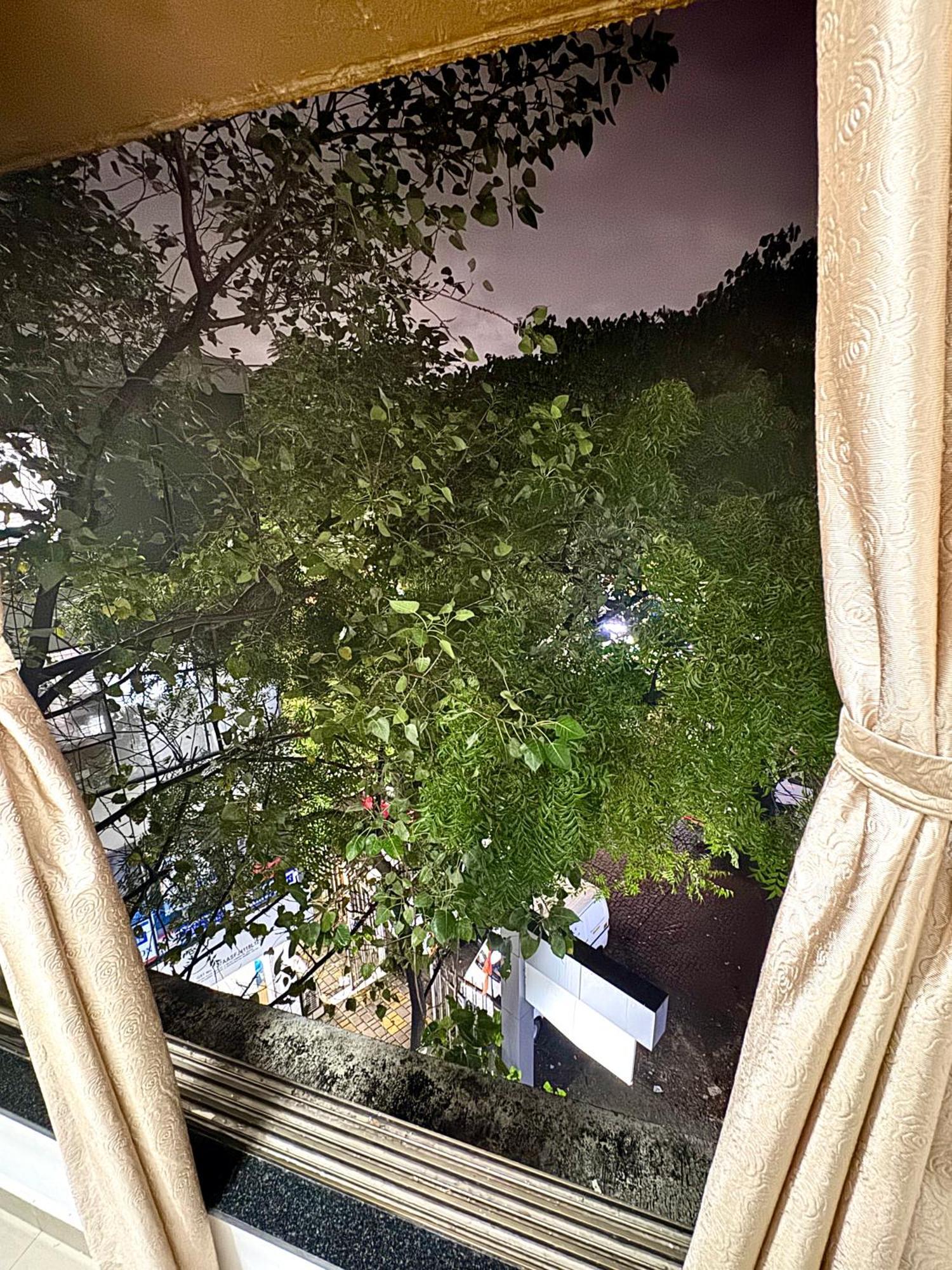 Entire In India Apartment *