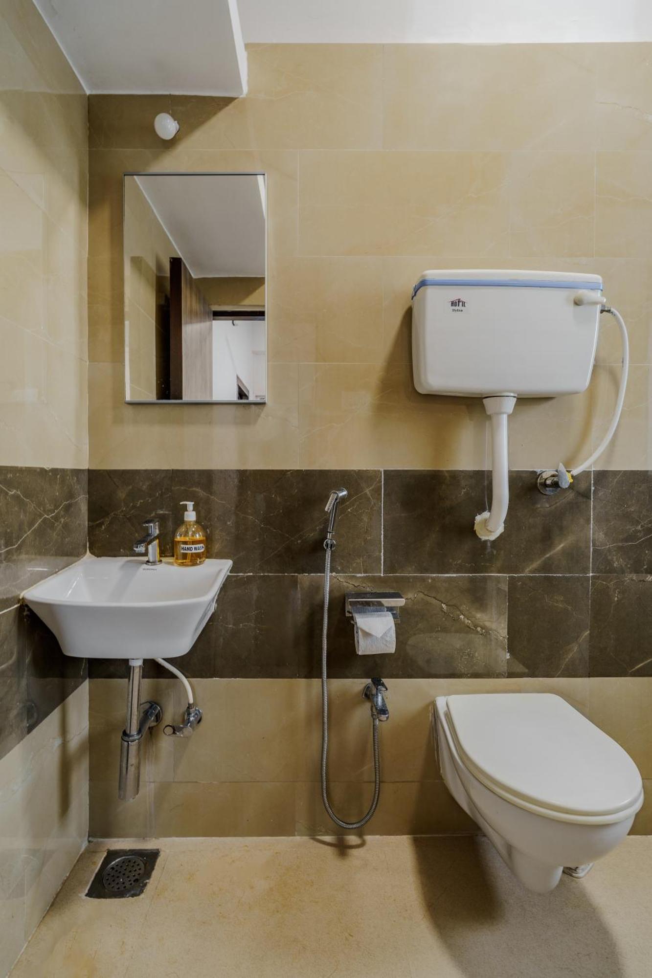 Quirky 1bhk Bandra W By The Company Apartment *