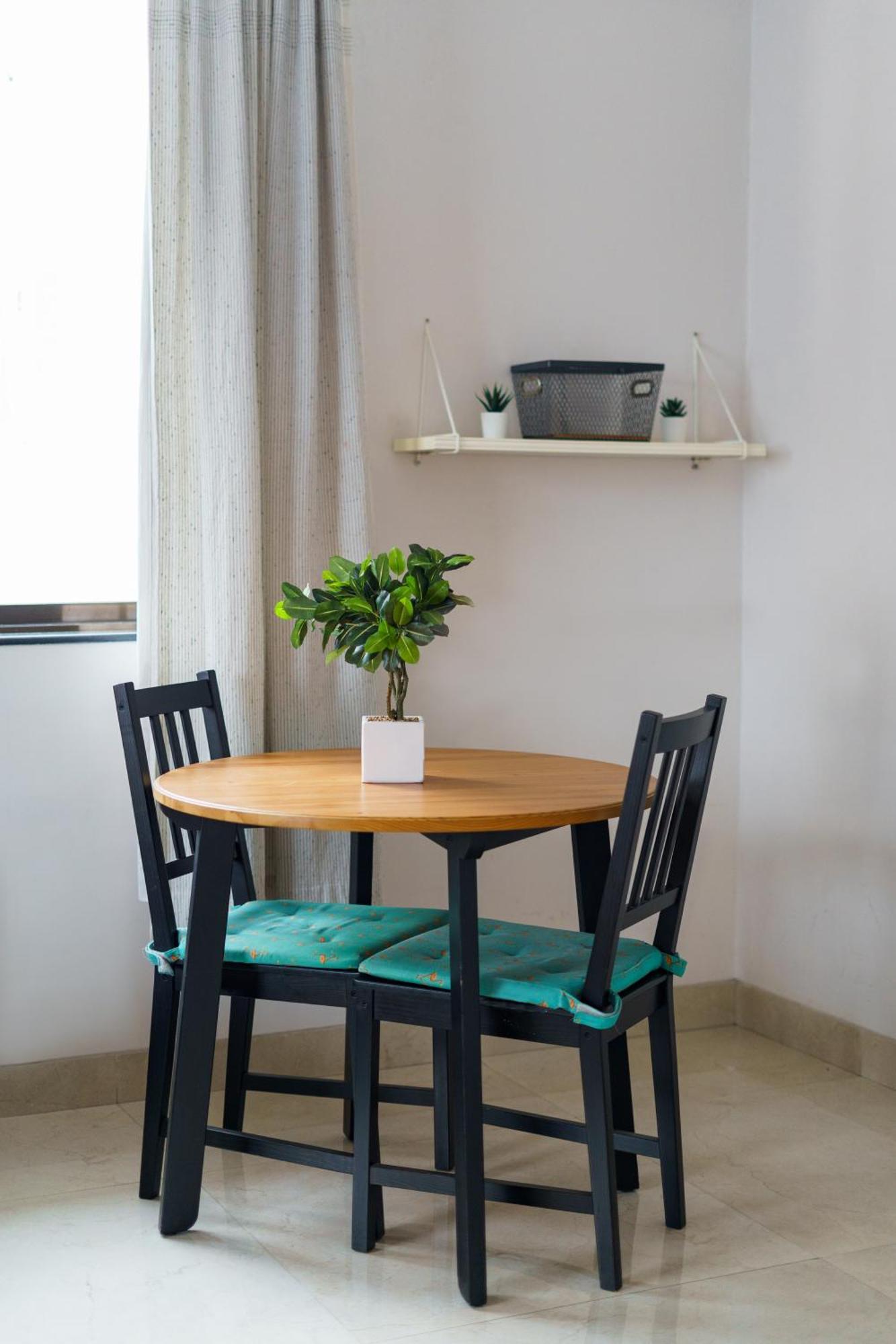 Quirky 1bhk Bandra W By The Company * Mumbai