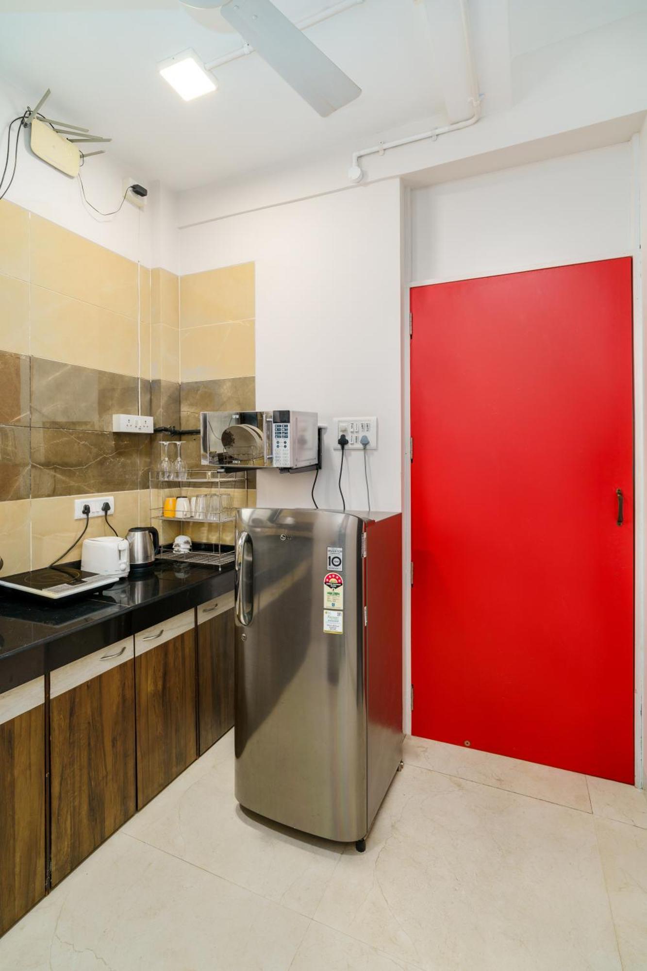 Quirky 1bhk Bandra W By The Company