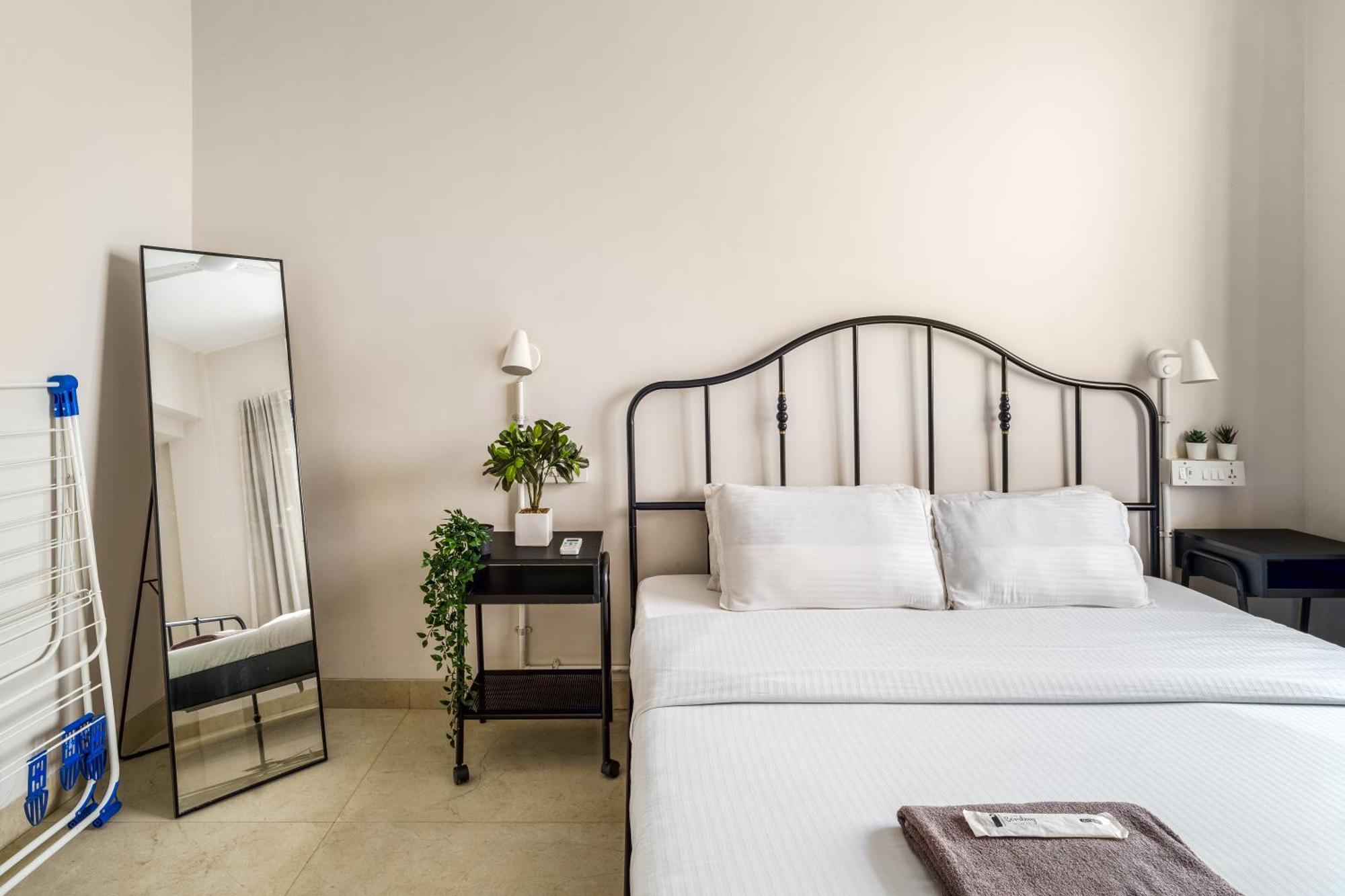 Apartment Quirky 1bhk Bandra W By The Company