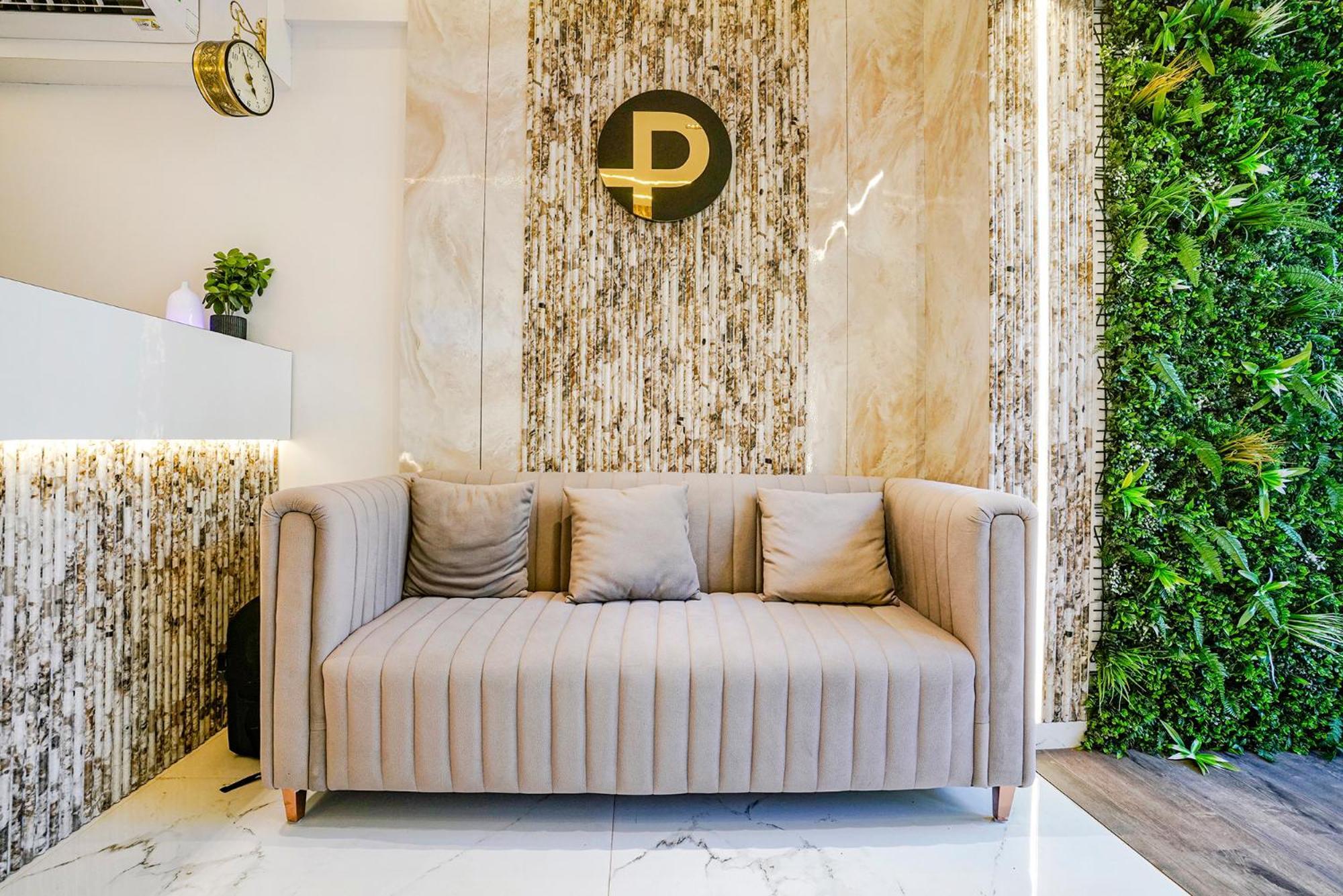 Hotel Fabhotel Peralz - Nr Boriwali Station *