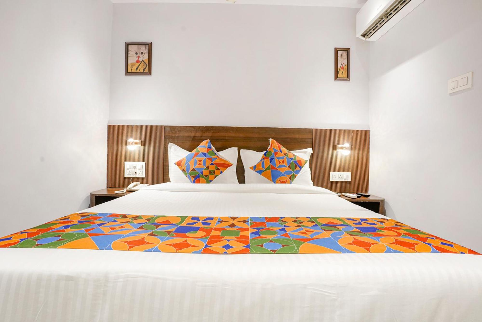 Fabhotel Peralz - Nr Boriwali Station Hotel Mumbai