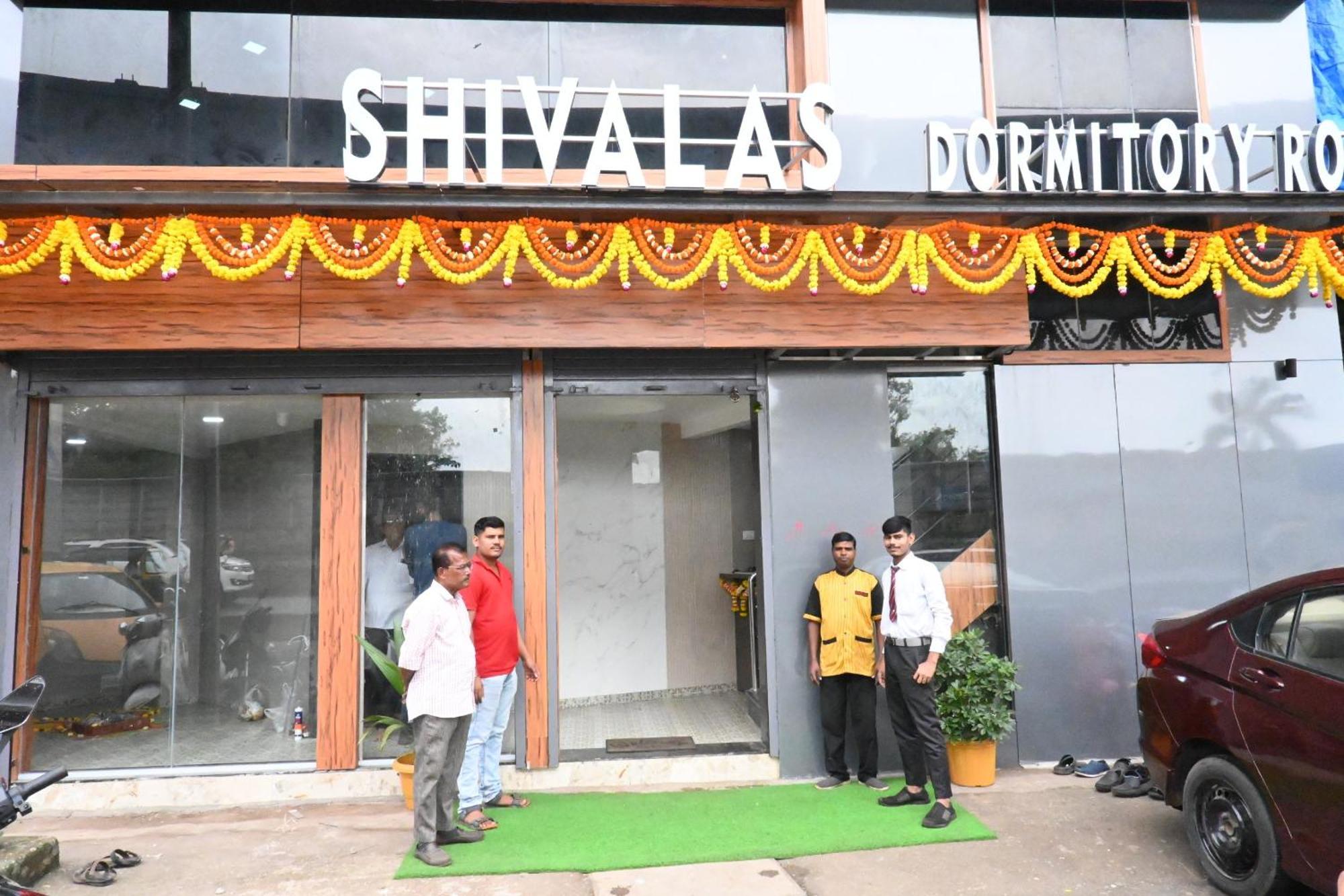 Shivalas Dormitory And Pg *