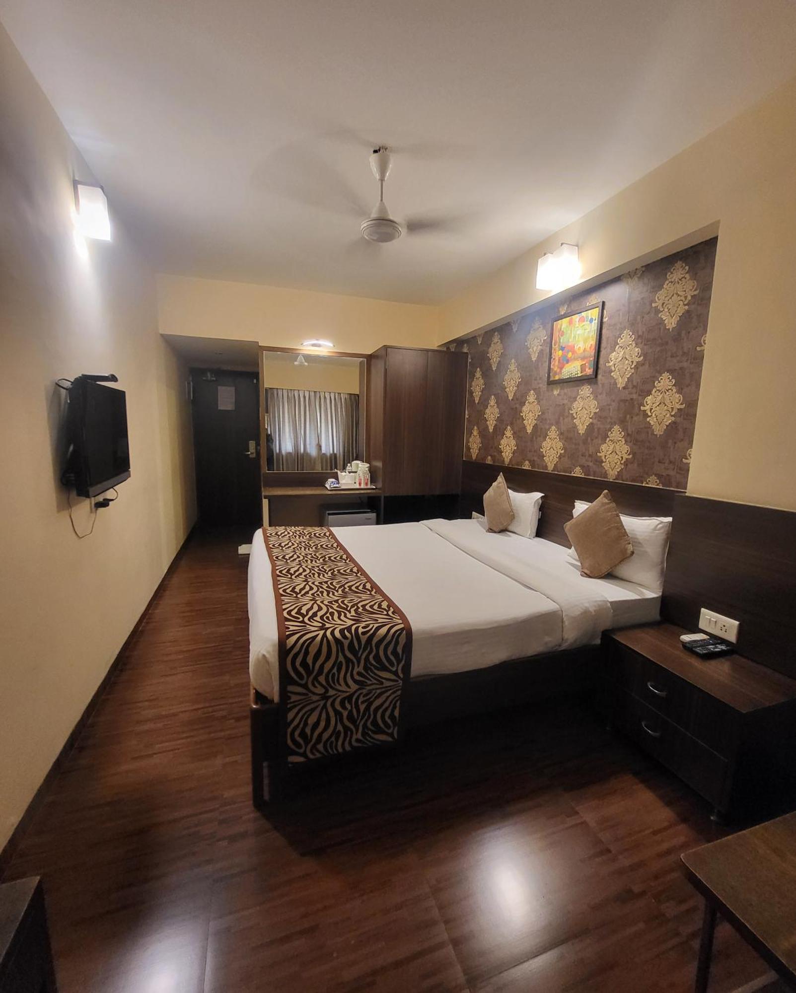 Maharana Chembur 2*
