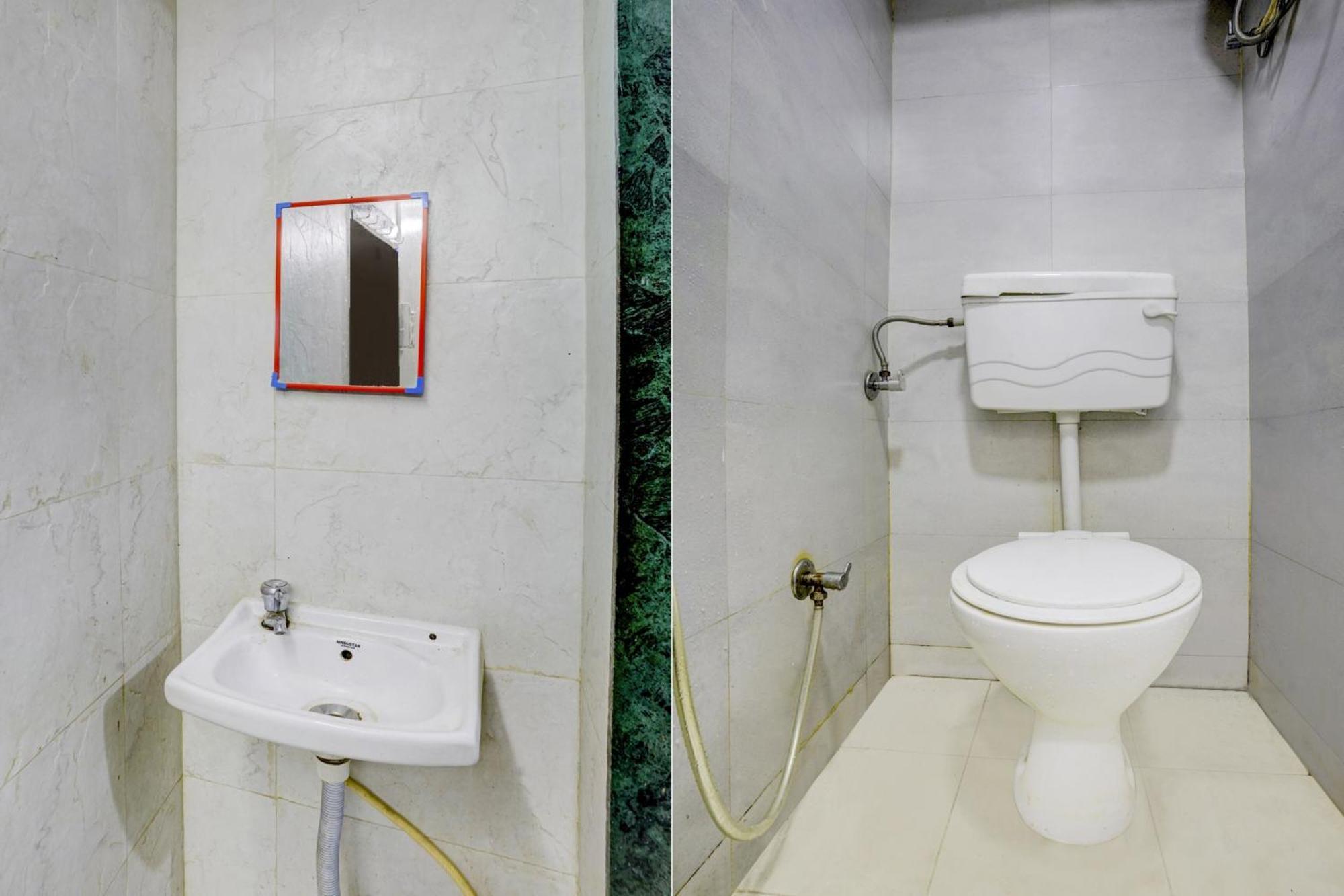 Hotel O Gulzar