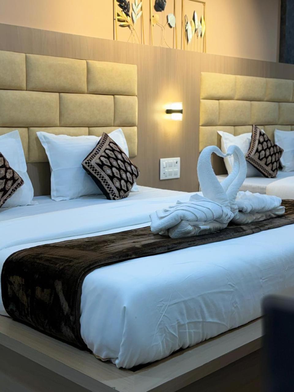 Guest house Yatri Cst
