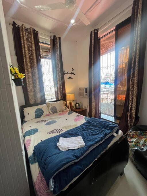 Apartment Budget Friendly 2bhk At Pali Hill