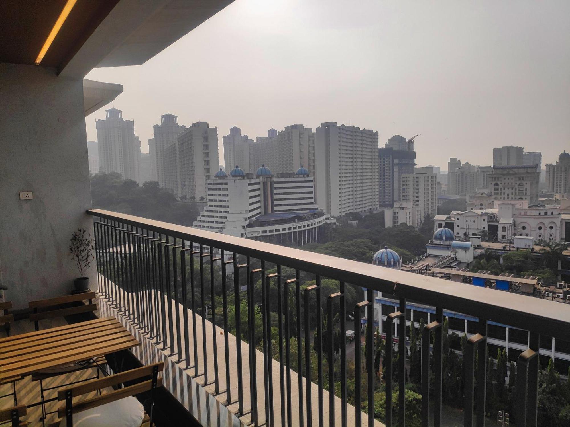 Premium In Hiranandani Powai By Maxxvalue - Chitranjan * Mumbai
