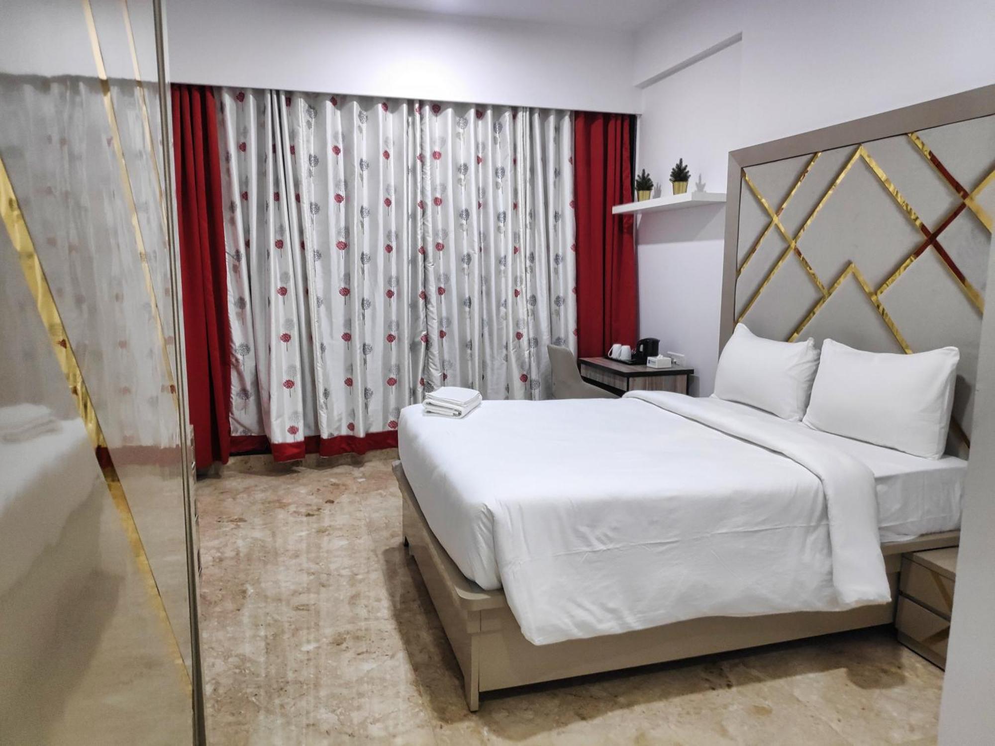 Premium In Hiranandani Powai By Maxxvalue - Chitranjan
