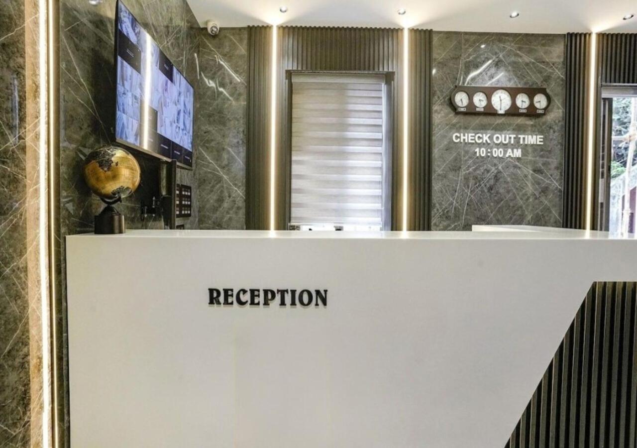 Hotel National - Grant Road Mumbai