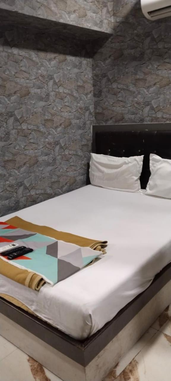 Hotel As Guest Huset2