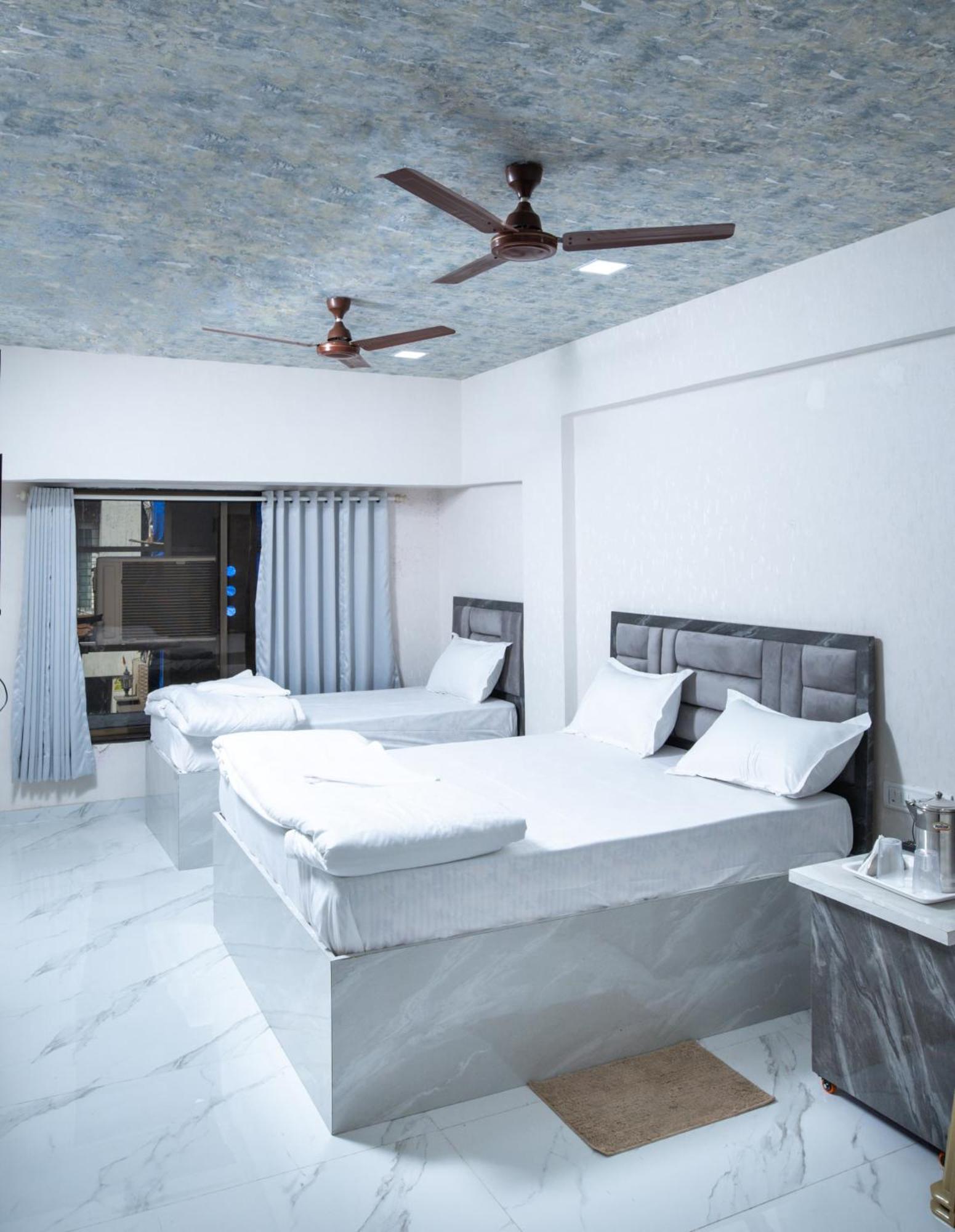 Hans Residency Hotel Mumbai