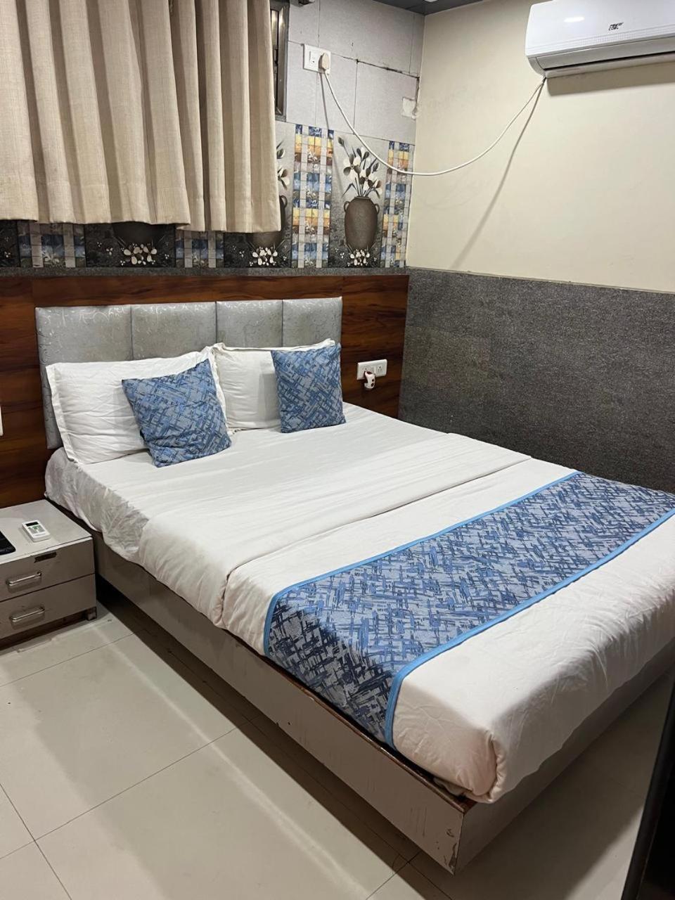 Kf Residency Hotel *