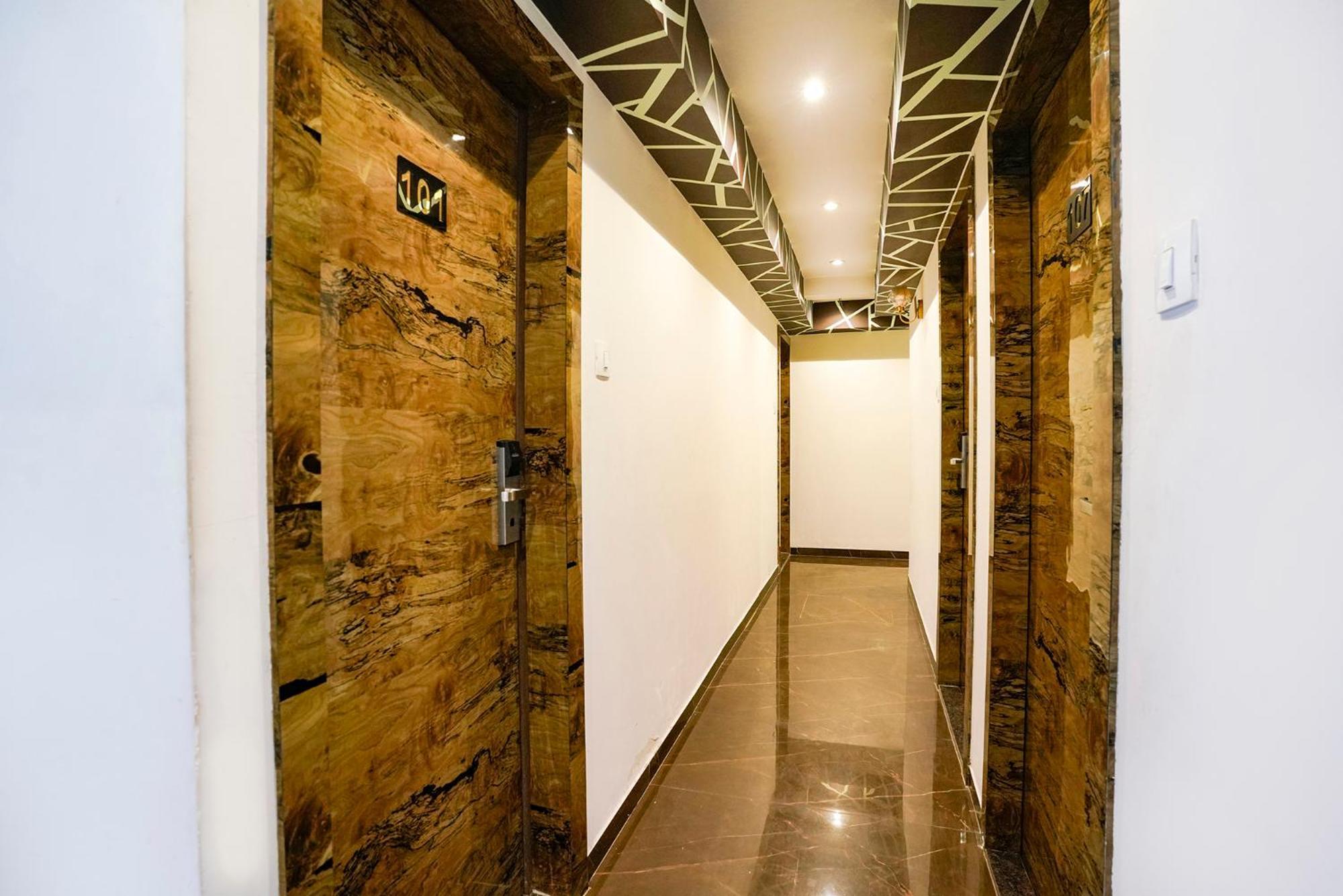 Fabhotel Atithi Residency I - Nr Bkc *