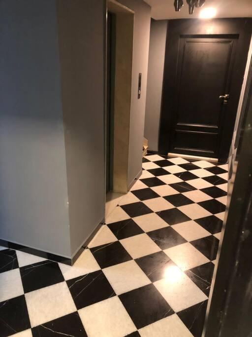 New Boutique 1 Bhk In Bandra, Off Pali Hill Mumbai
