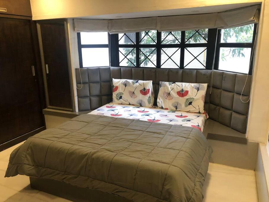 New Boutique 1 Bhk In Bandra, Off Pali Hill