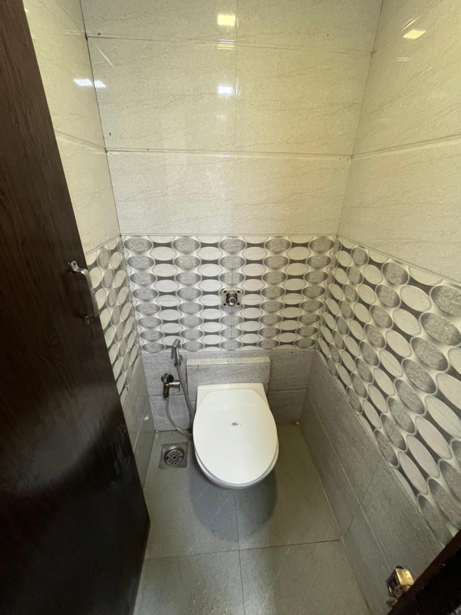 Ocean International Airport T-2 Hotel 3*