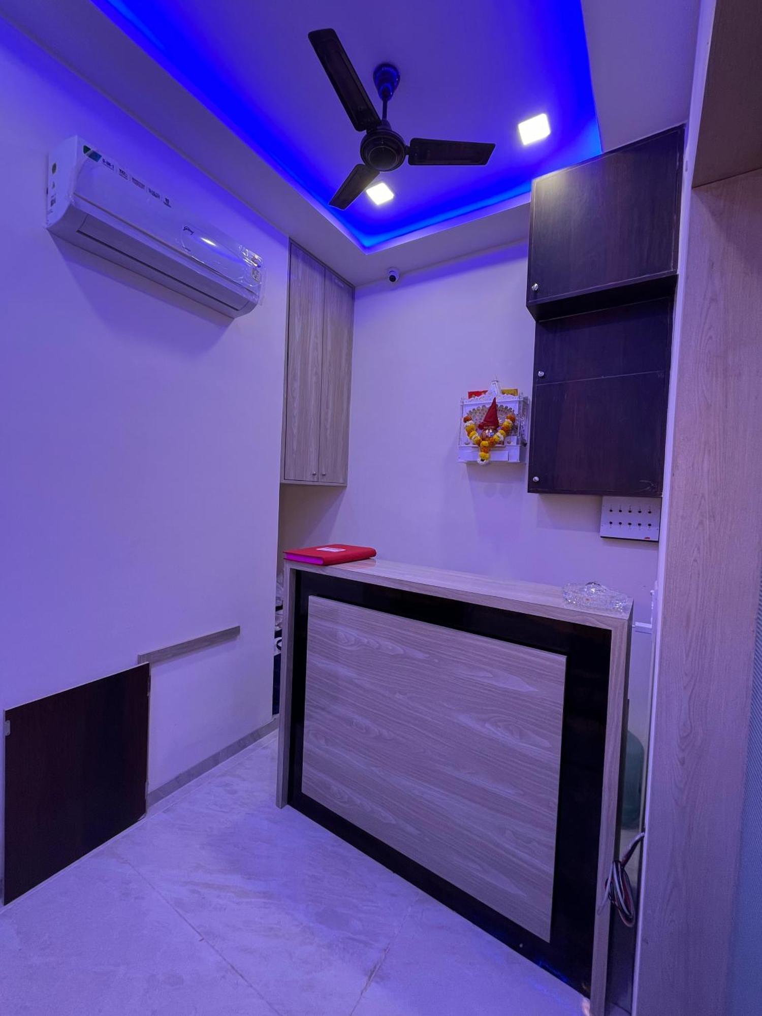 Parel Residency 3*