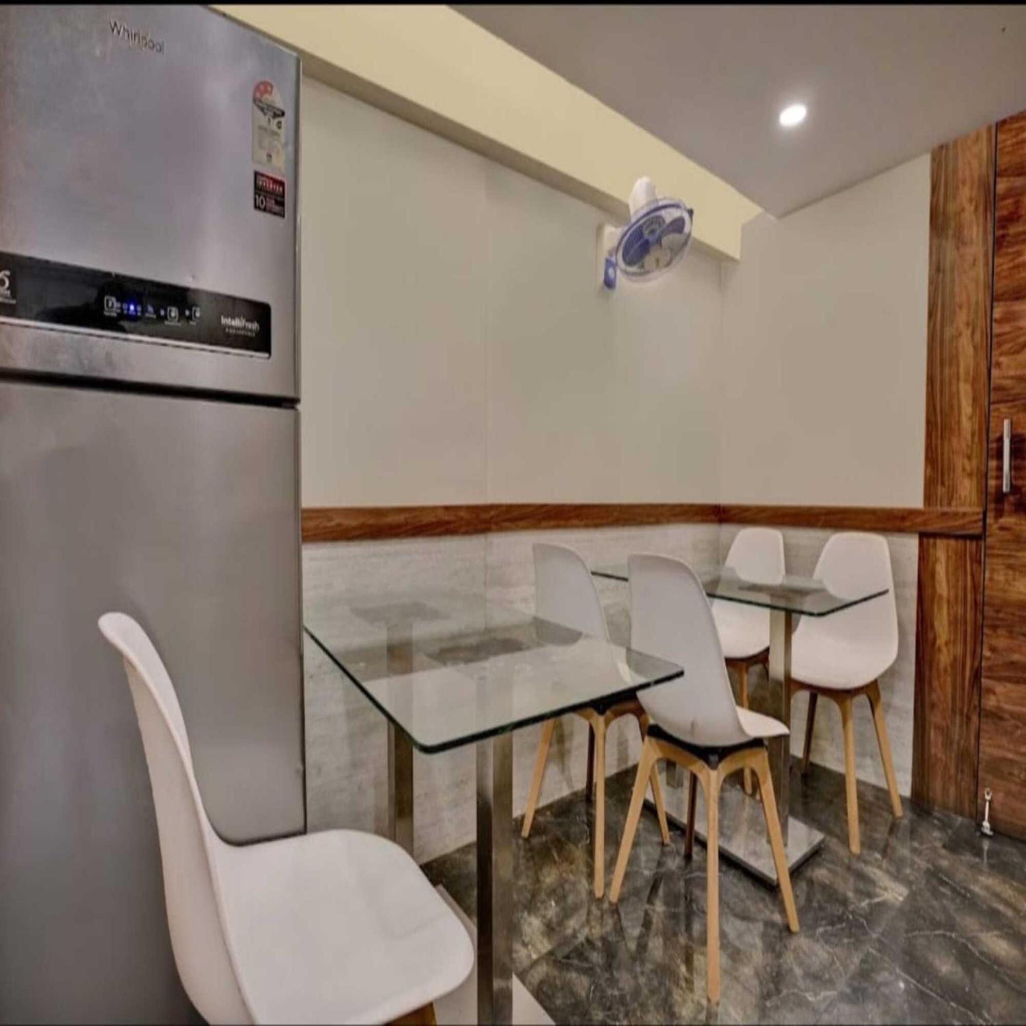 Elegant - Mohammed Ali Road Hotel