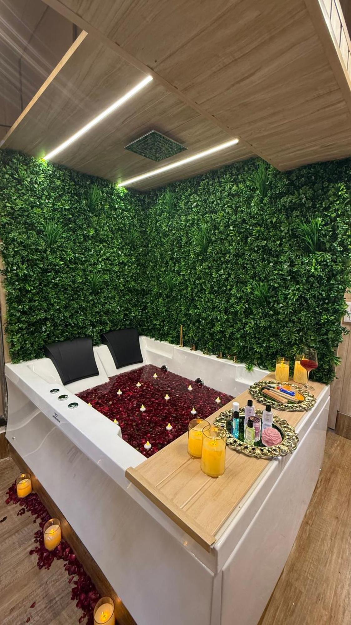 Makaan - The Luxury Homestay Aparthotel